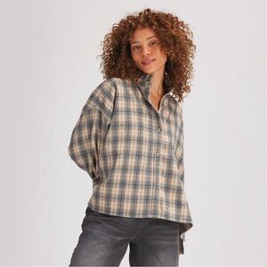 Basin and Range Ruffle Flannel Shacket Size Medium